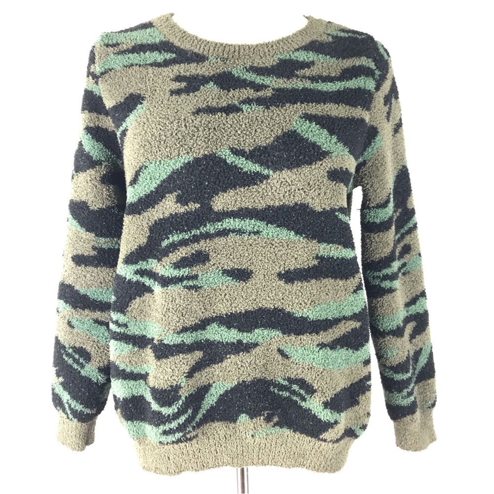 Barefoot Dreams Camo Seaside Crew Neck Pullover